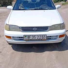 Toyota Corona 1995
