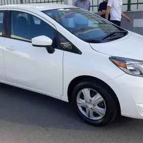Nissan Versa Note 2019