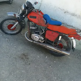 Iž Ýupiter 4 2005