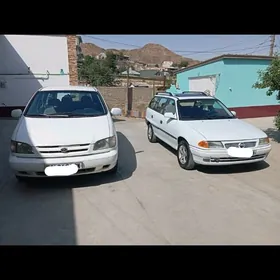 Toyota Sienna 1999