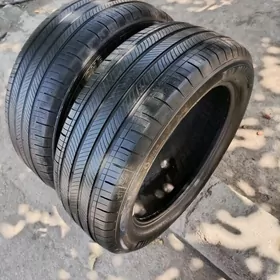 215 55 17 Michelin Teker