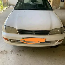 Toyota Corona 1992