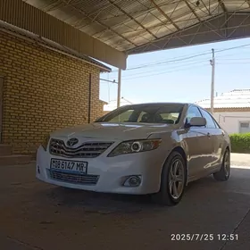 Toyota Camry 2010