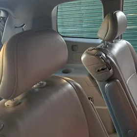 Toyota Highlander 2011
