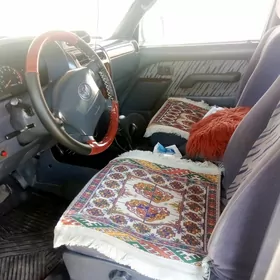 Toyota Land Cruiser Prado 2000