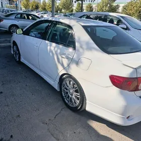 Toyota Corolla 2010
