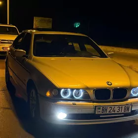 BMW E39 2002