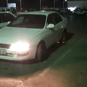 Toyota Corona 1994