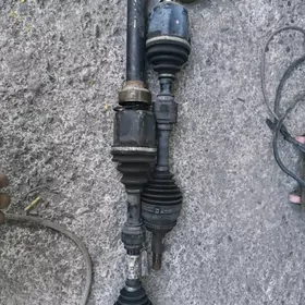 camry granat
