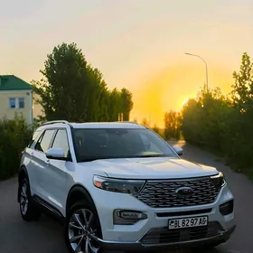 Ford Explorer 2021