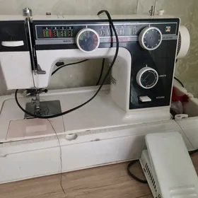 Janome tikin maśyn