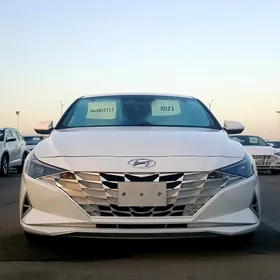 Hyundai Elantra 2021