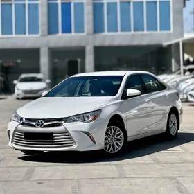 Toyota Camry 2016