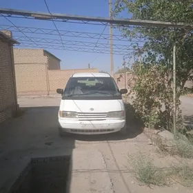 Toyota Previa 1991