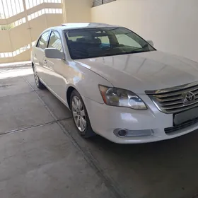 Toyota Avalon 2005
