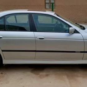 BMW 5 Series 2000