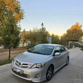 Toyota Corolla 2013