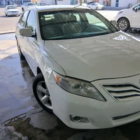 Toyota Camry 2010