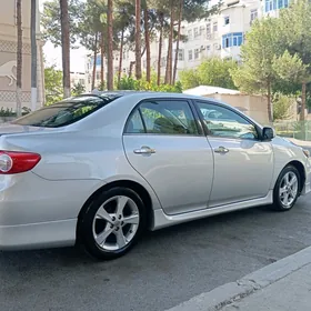 Toyota Corolla 2011