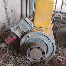 Elektromator