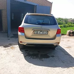 Toyota Highlander 2010