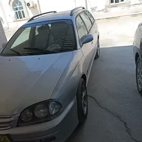 Toyota Avensis 1998