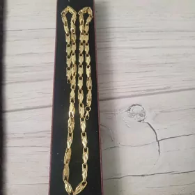 Gyzyl bolt