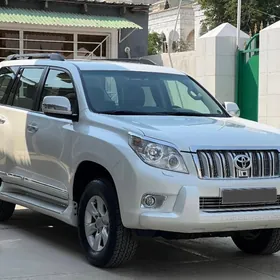 Toyota Land Cruiser Prado 2011