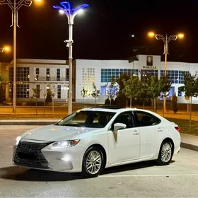 Lexus ES 350 2016