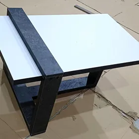 mebel, žurnalnyy stol