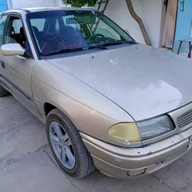 Opel Astra 1995