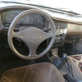 Toyota Corona 1992