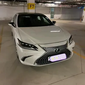Lexus ES 350 2019