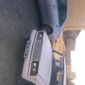 Lada 2107 2001