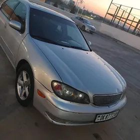 Infiniti I30 2000