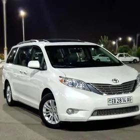 Toyota Sienna 2015