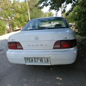 Toyota Camry 1996