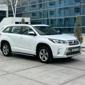 Toyota Highlander 2017