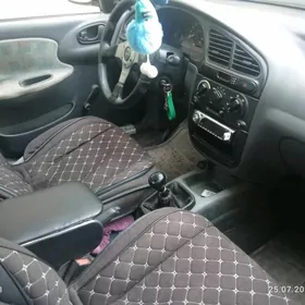 Daewoo Lanos 2003