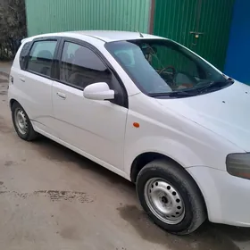 Daewoo Kalos 2004