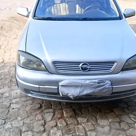 Opel Astra 2003