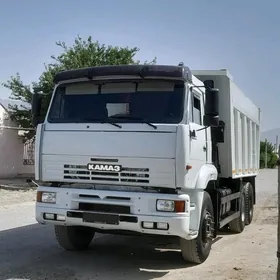 Kamaz 6520 2015