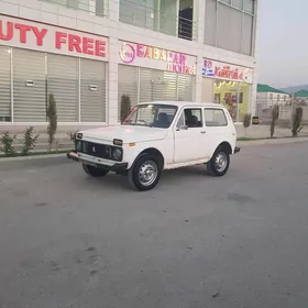 Lada Niva 1995
