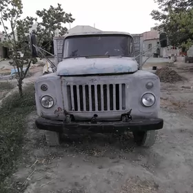 Gaz 52 1985