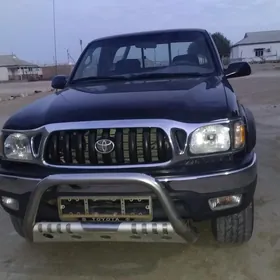 Toyota Tacoma 2003