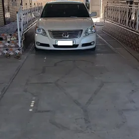 Toyota Avalon 2005