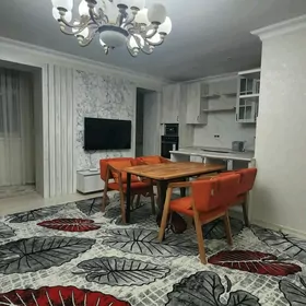 Satlyk Gowdan B 4 kom 