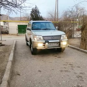 Toyota Land Cruiser Prado 2002