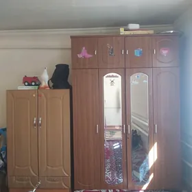 Satlyk mebiller