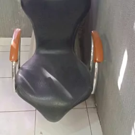 Salon ucin Rakwina